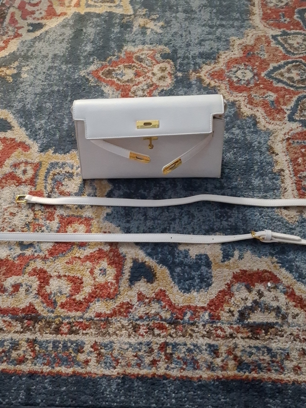 Elegant White Leather Clutch